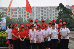 順和集團(tuán)員工參加創(chuàng)文明城市志愿者服務(wù)活動(dòng)